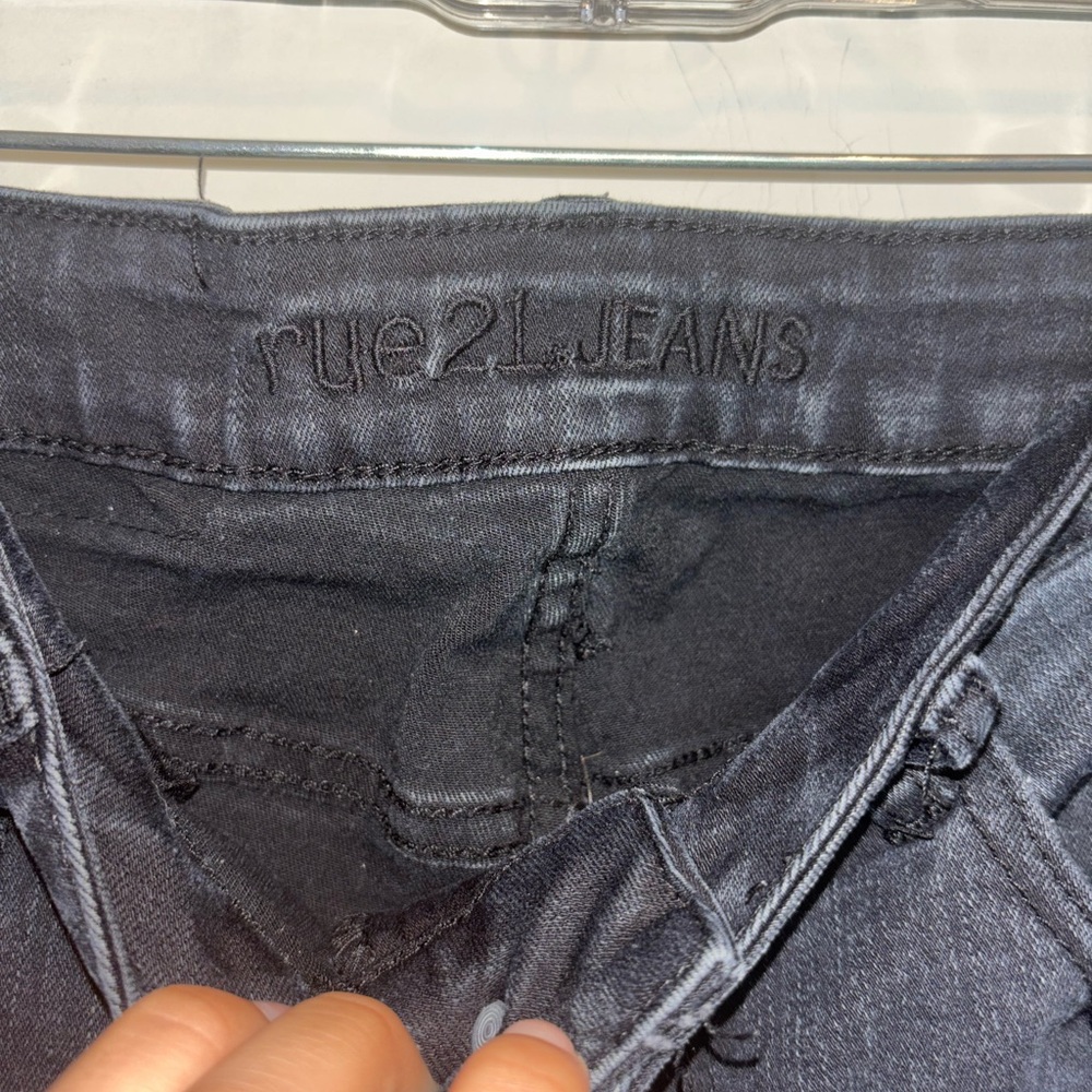 Rue21 Black Skinny Jeans Sleek Fit - Picture 3 of 5